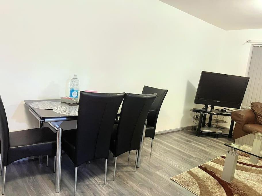 Lovely 3 Bed Ground Floor Apartment Near Qe Hospital Harborne Birmingham New Zewnętrze zdjęcie