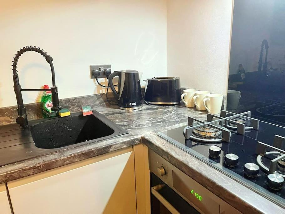 Lovely 3 Bed Ground Floor Apartment Near Qe Hospital Harborne Birmingham New Zewnętrze zdjęcie